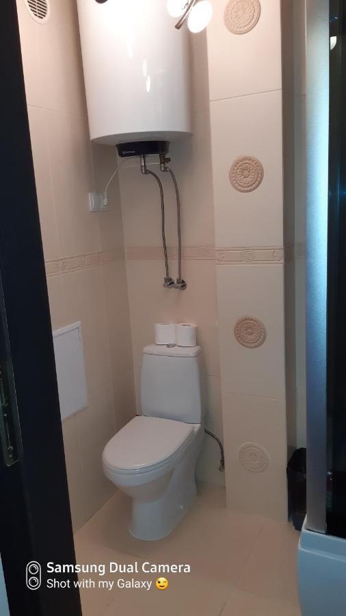Central Point Apartment Leopoli Esterno foto